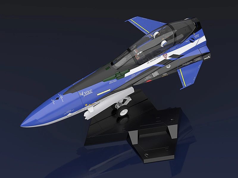 MACROSS-1-20-YF-29-MAXIMILIAN-JENUS-FIGHTER-GEOSAN-BATTLE-3