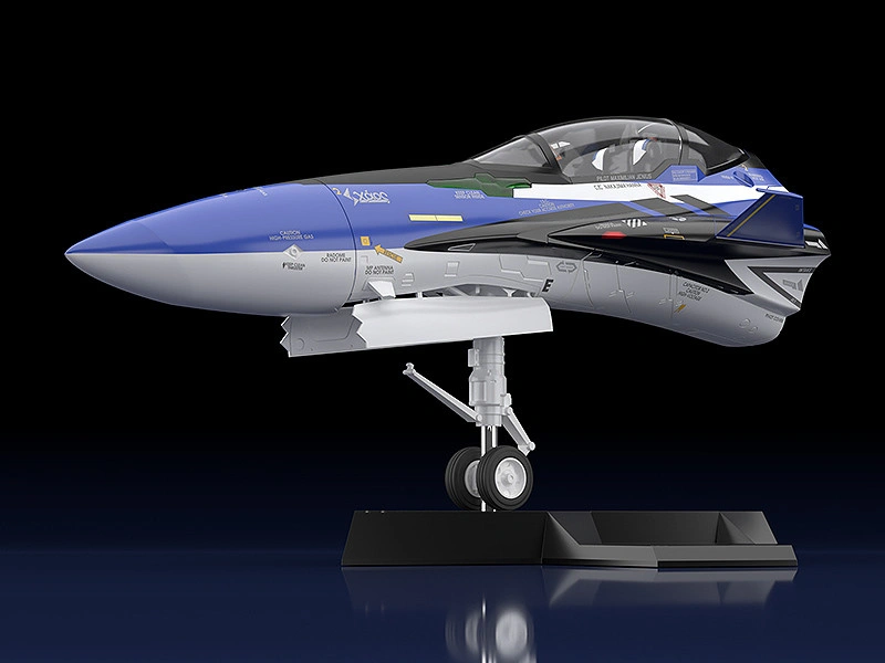 MACROSS-1-20-YF-29-MAXIMILIAN-JENUS-FIGHTER-GEOSAN-BATTLE-4